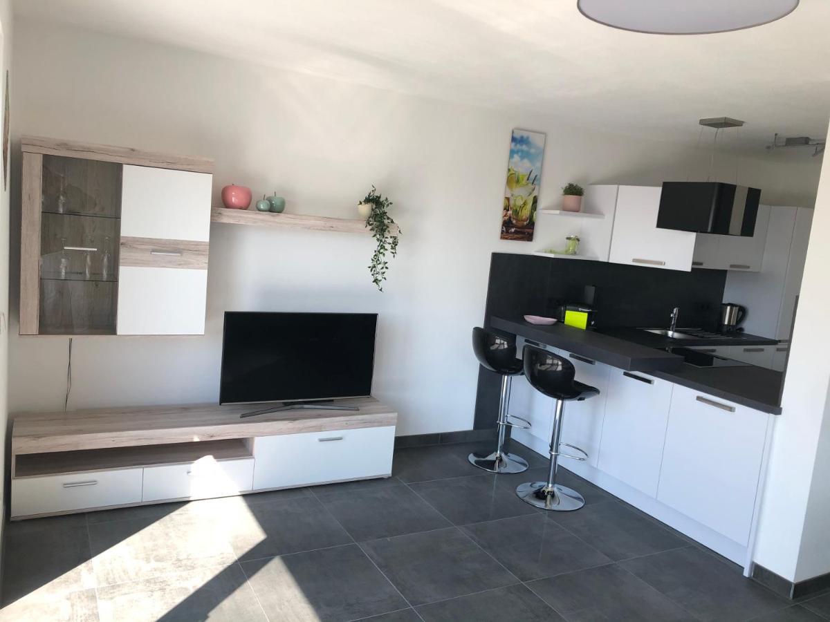 Moderne Ferienwohnung Mit Terrasse Und Garten Verwaltungsgemeinschaft Haldenwang Buitenkant foto