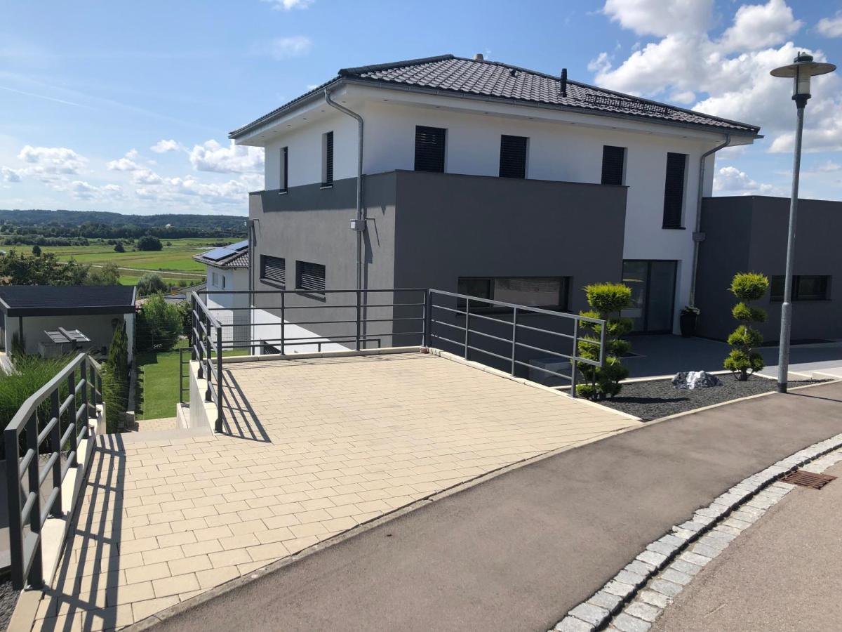 Moderne Ferienwohnung Mit Terrasse Und Garten Verwaltungsgemeinschaft Haldenwang Buitenkant foto